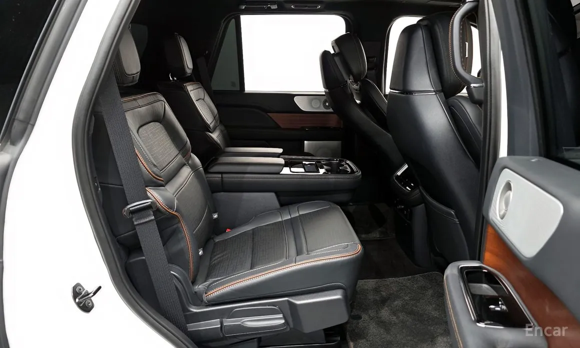 Lincoln Navigator 2018 3.5L Black Label