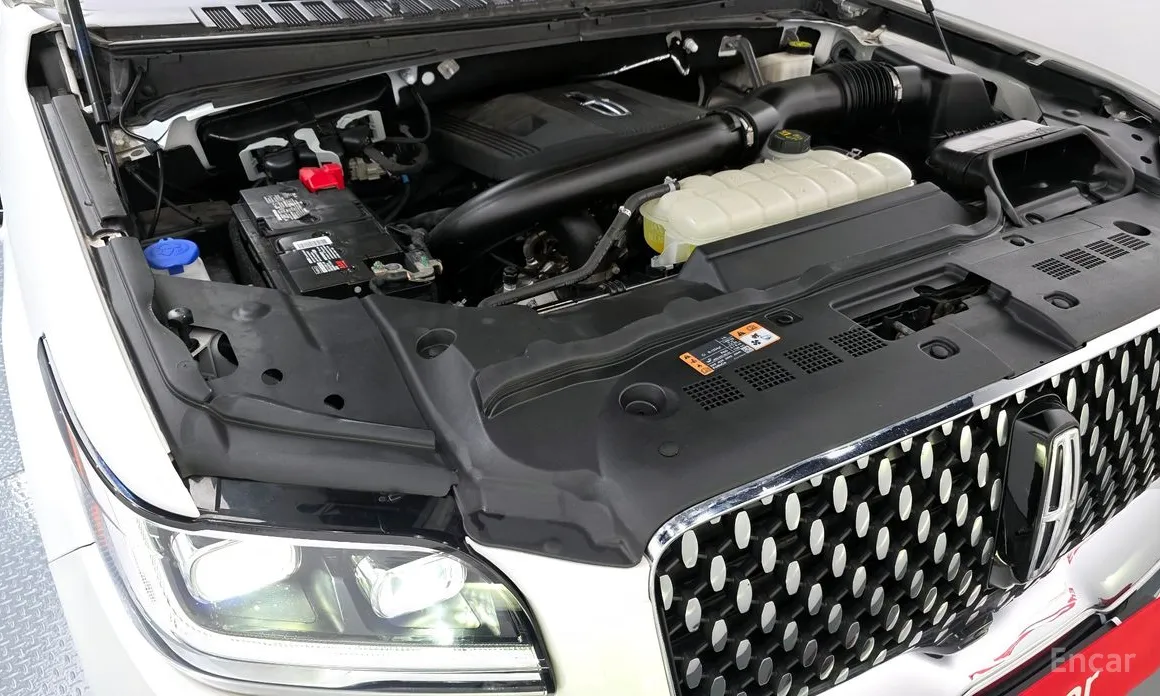 Lincoln Navigator 2018 3.5L Black Label