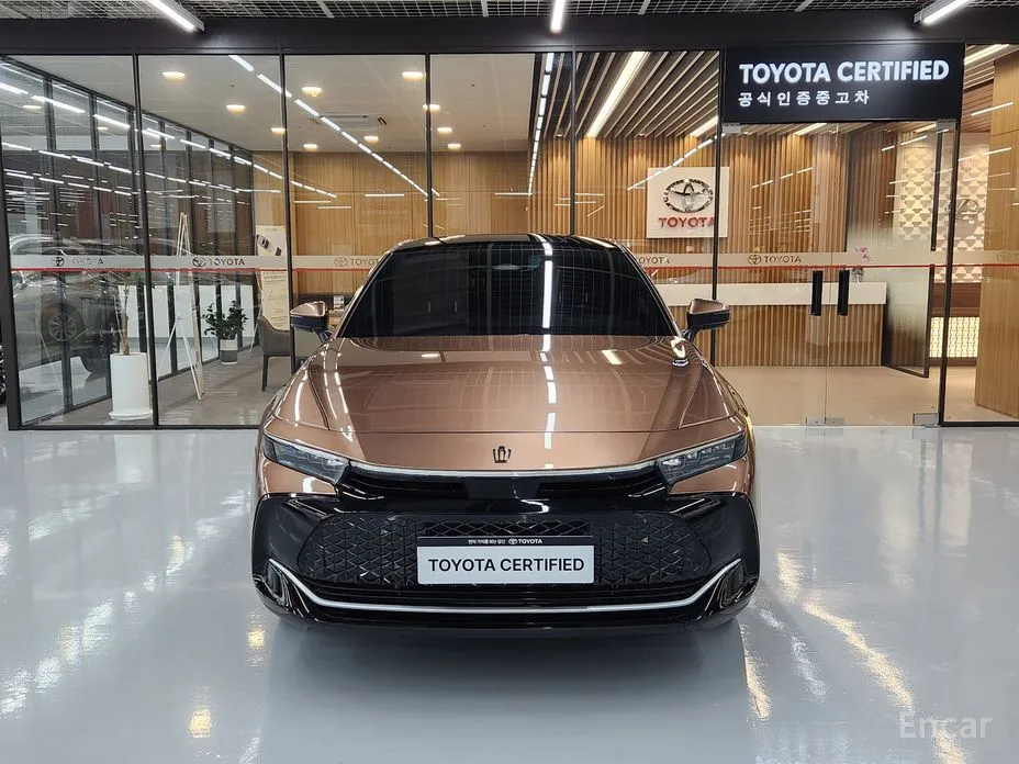 Toyota Crown 2023 2.4 4WD Dual Boost HYbrid