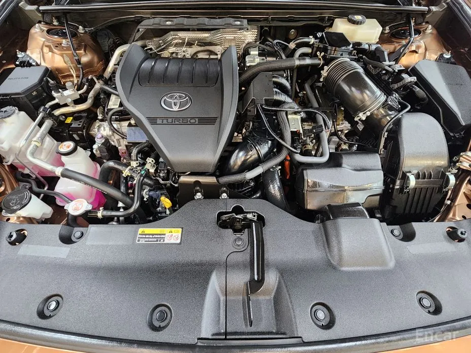 Toyota Crown 2023 2.4 4WD Dual Boost HYbrid