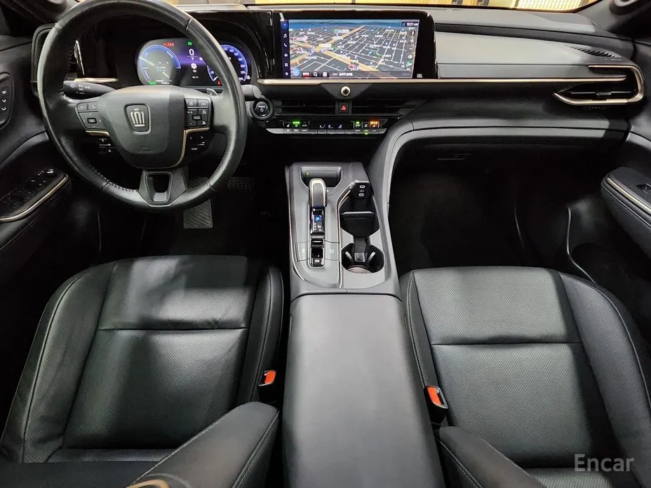 Toyota Crown 2023 2.4 4WD Dual Boost HYbrid