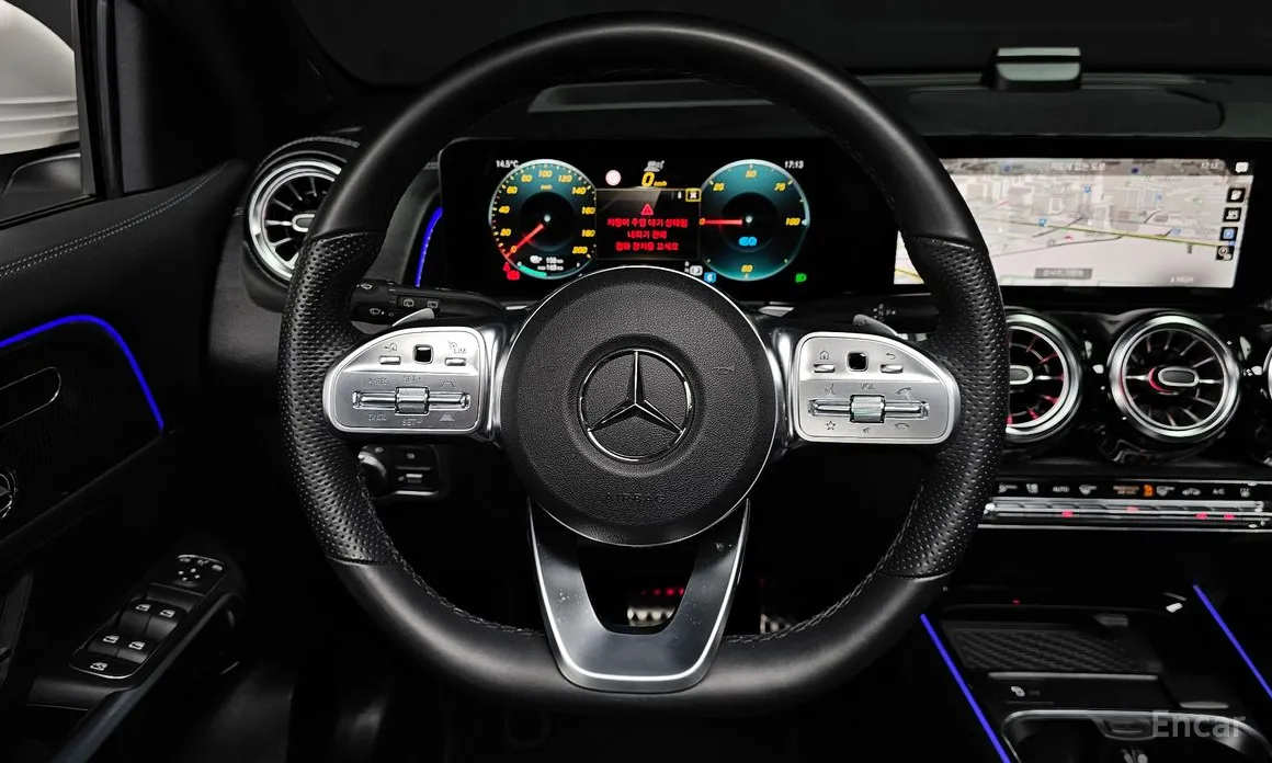 Mercedes-Benz EQB 2022 EQB300 4MATIC AMG Line