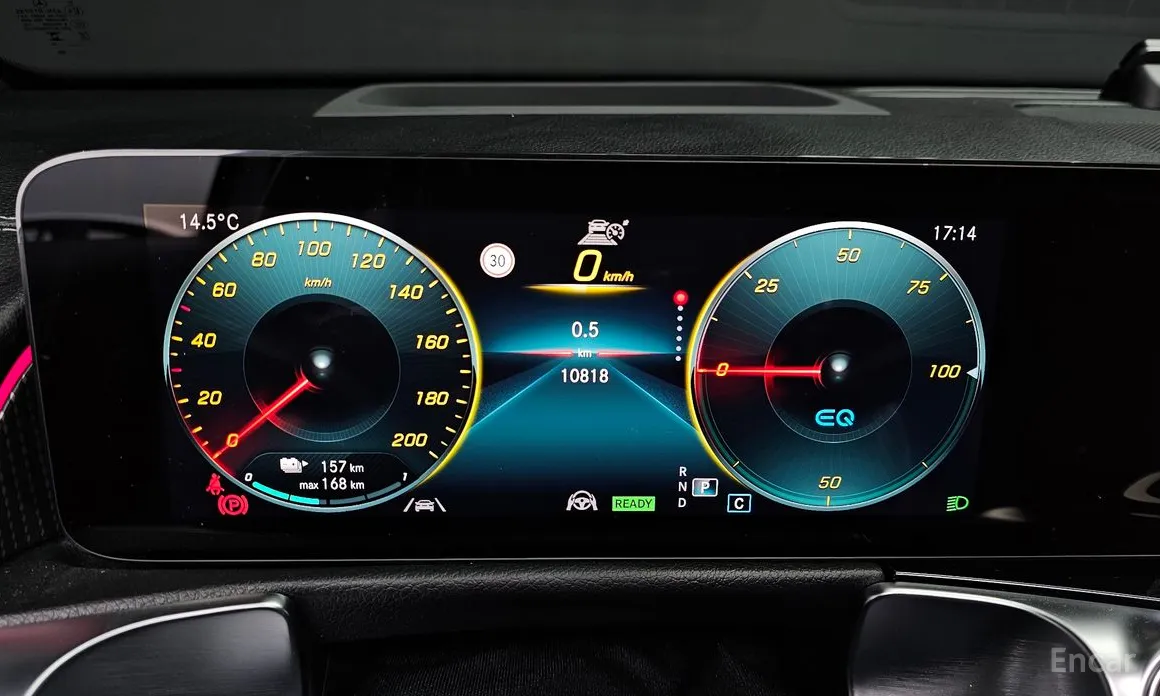 Mercedes-Benz EQB 2022 EQB300 4MATIC AMG Line