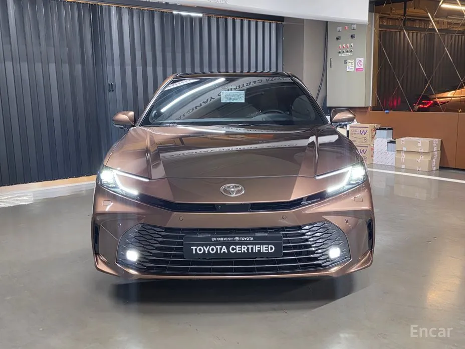 Toyota Camry 2024 2.5 XLE Premium Hybrid