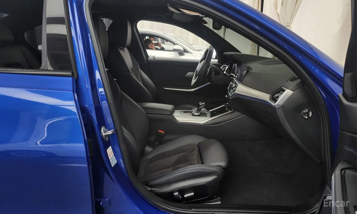 BMW 3 Series 2019 320i M Sport
