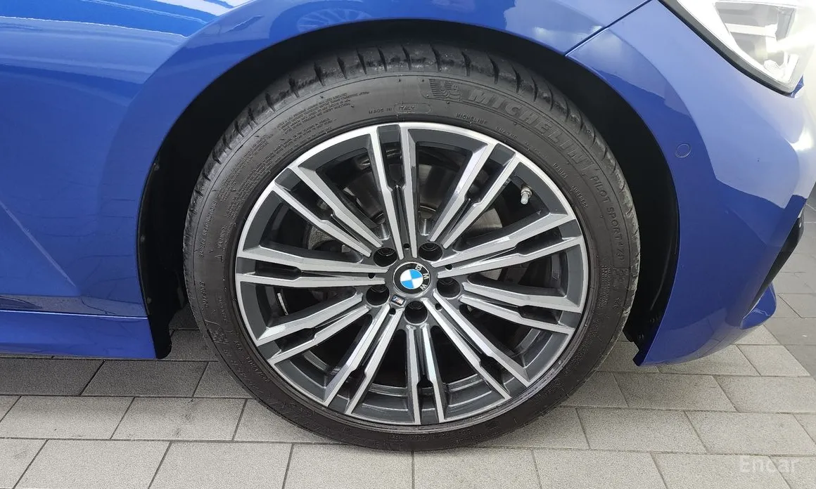BMW 3 Series 2019 320i M Sport