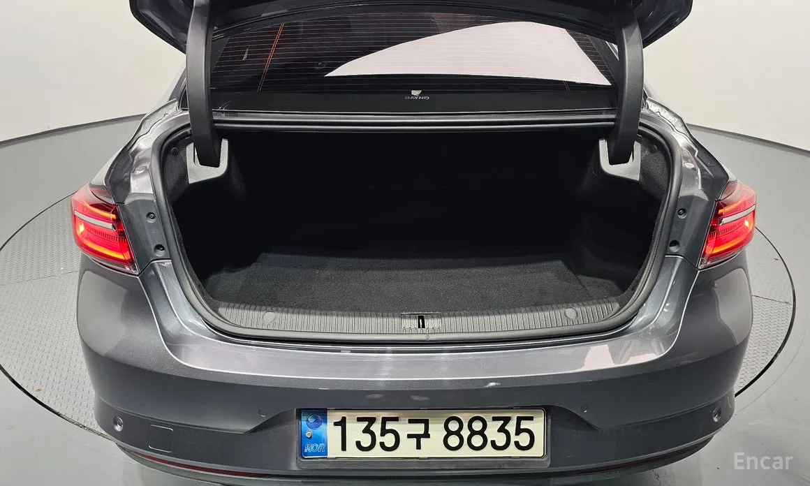 Renault SM6 2020 1.3 TCe LE