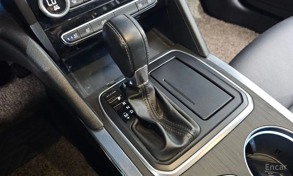 Renault SM6 2020 1.3 TCe LE