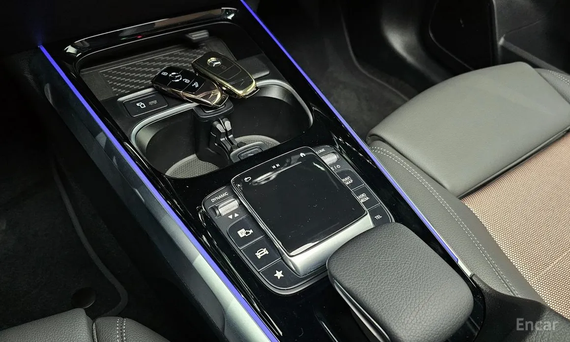 Mercedes-Benz EQB 2022 EQB300 4MATIC Electric Art