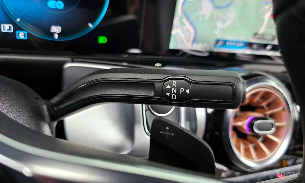 Mercedes-Benz EQB 2022 EQB300 4MATIC Electric Art