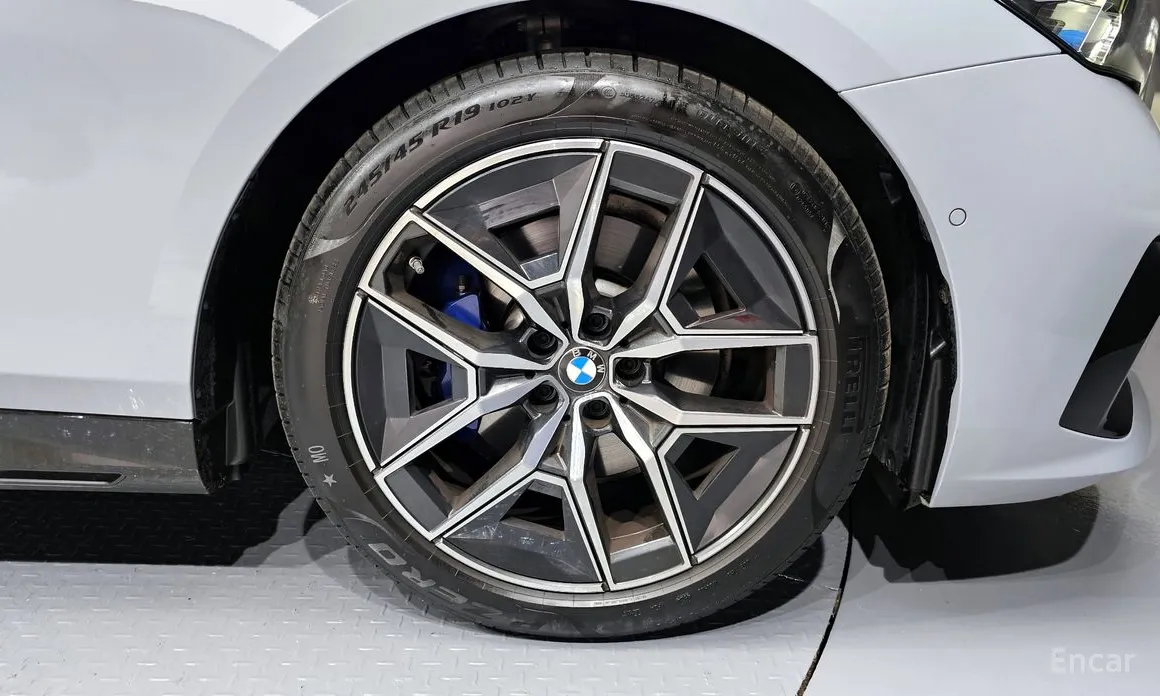 BMW 5 Series 2023 520i M Sport