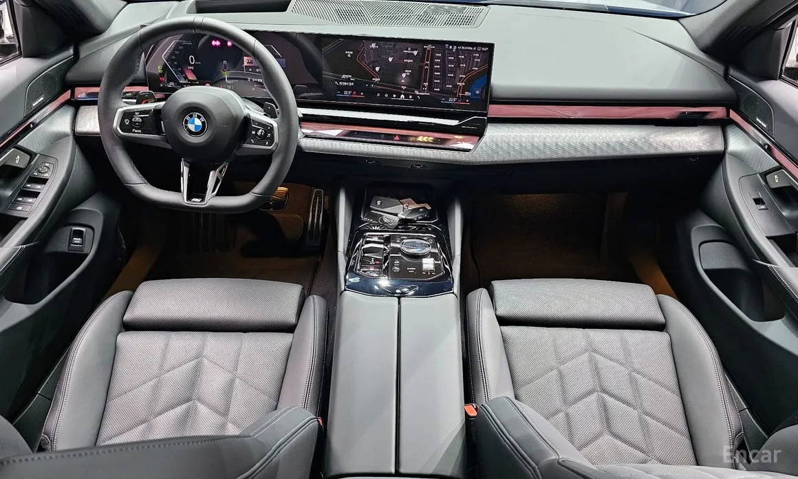 BMW 5 Series 2023 520i M Sport