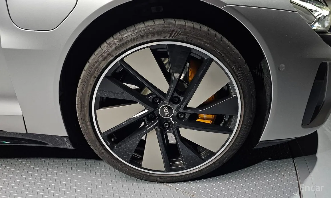 Audi e-tron GT 2021 GT quattro Premium