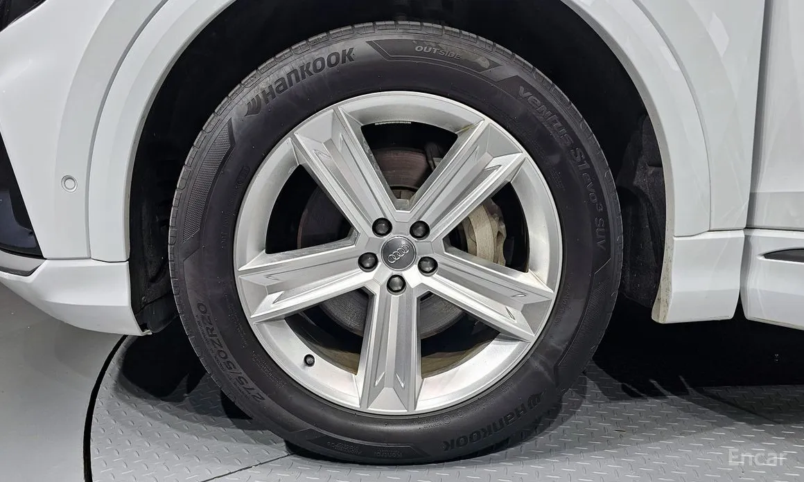 Audi Q8 2018 45 TDI Quattro Premium