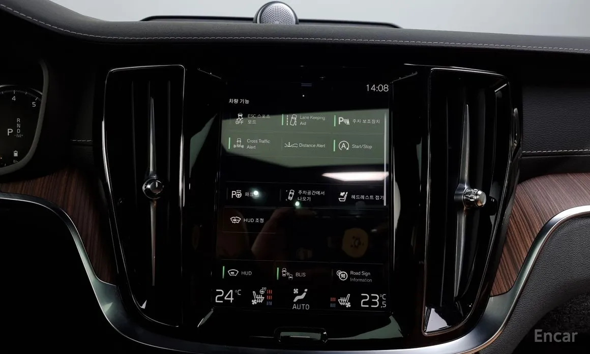 Volvo V60 2019 B5 Pro AWD