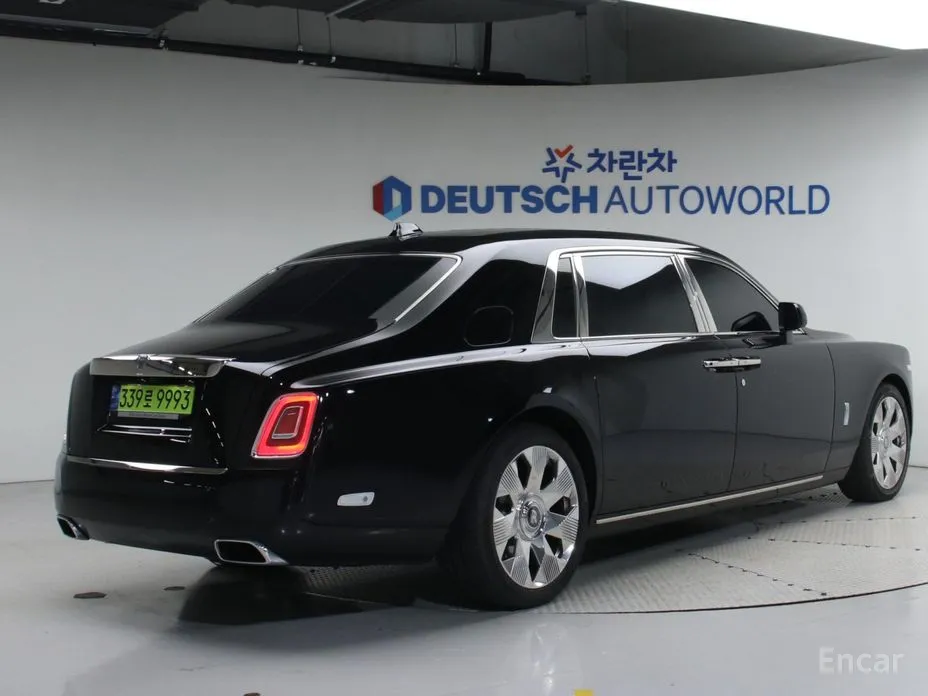 Rolls-Royce Phantom 2003 6.7 EWB V12