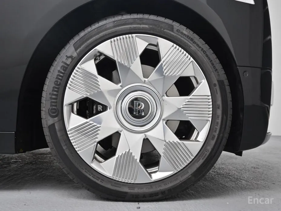 Rolls-Royce Phantom 2003 6.7 EWB V12