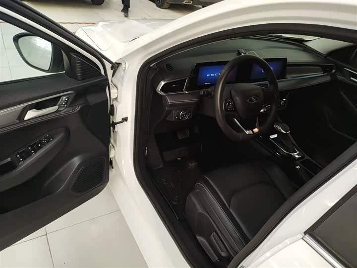 Ford Escort 2021 2021款 1.5L 自动钻石版