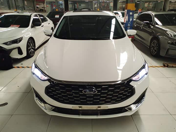 Ford Escort 2021 2021款 1.5L 自动钻石版