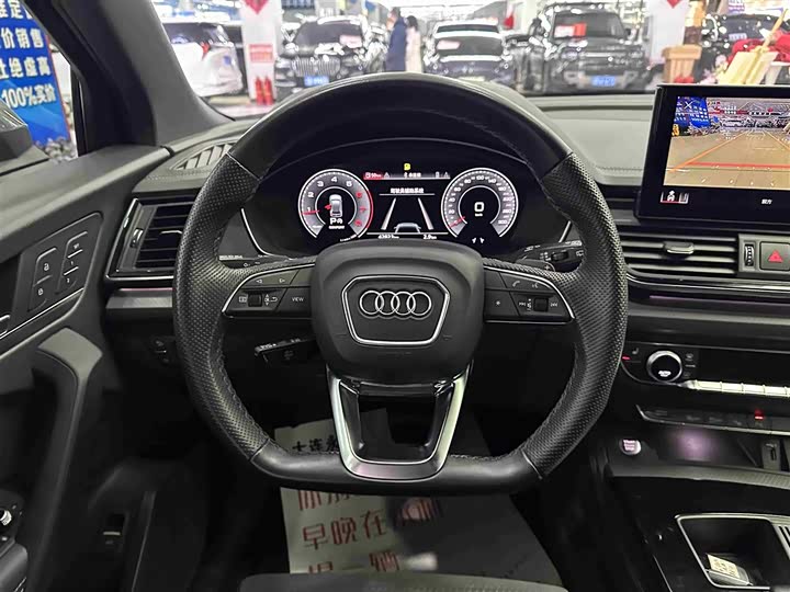 Audi Q5L Sportback 2022 2022款 改款 40 TFSI RS套件燃速型