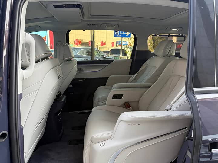 Buick GL8 Hybrid 2026 2026款 陆尊 奢享版