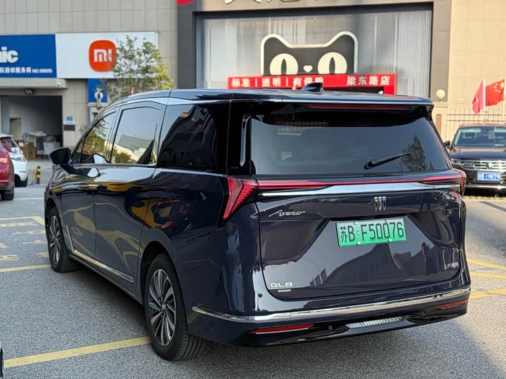 Buick GL8 Hybrid 2026 2026款 陆尊 奢享版