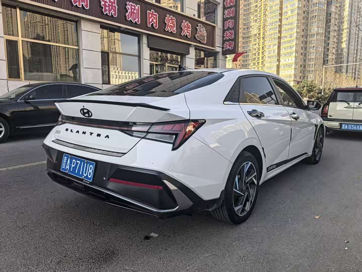 Hyundai Elantra N line 2023 2023款 1.5L CVT LUX尊贵版