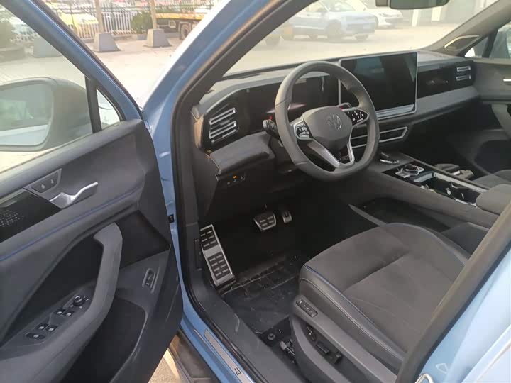 Volkswagen Tiguan L Pro 2024 2024款 PRO 380TSI 四驱R-Line智尊版