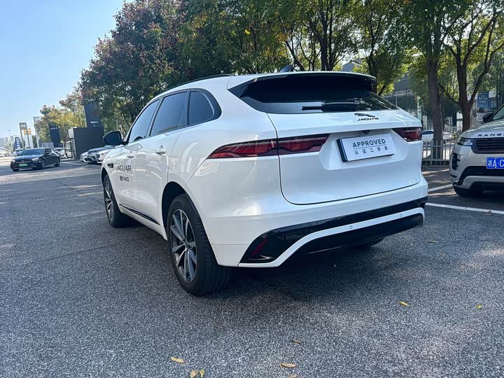 Jaguar F-Pace 2024 2024款 P250 R-Dynamic SE