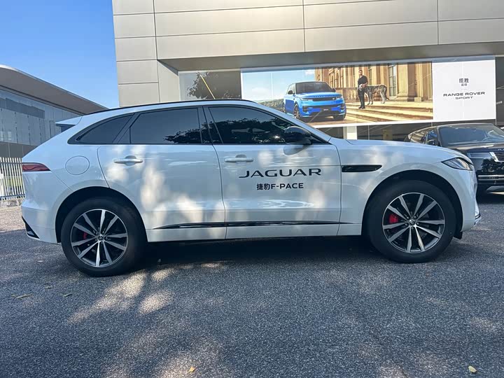 Jaguar F-Pace 2024 2024款 P250 R-Dynamic SE