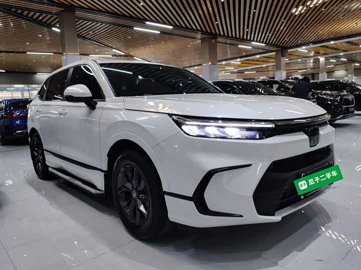 Honda Breeze 2023 2023款 240TURBO 两驱豪华版 5座