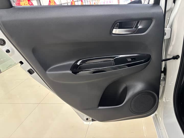 Honda Life 2021 2021款 1.5L CVT SPORT心动版