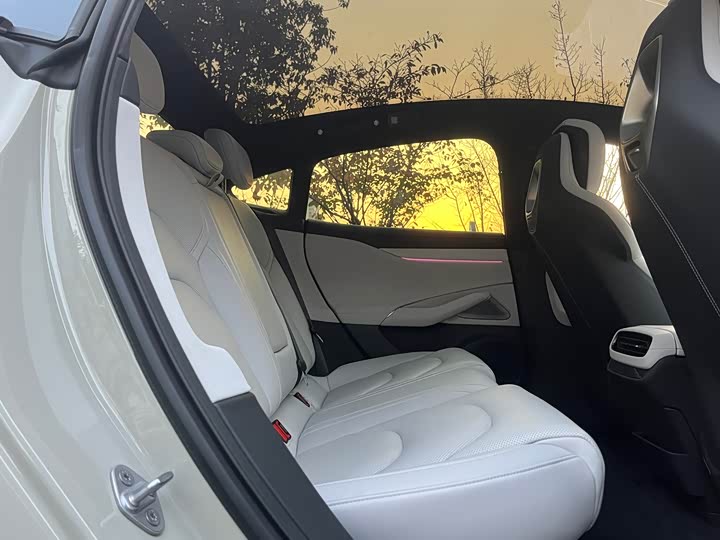 Xiaomi SU7 2024 2024款 四驱超长续航高阶智驾Max版