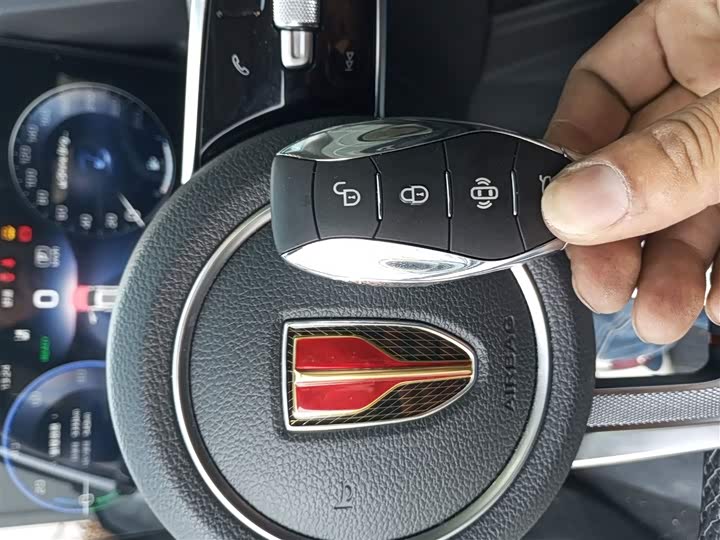 Hongqi HS3 Hybrid 2024 2024款 115km 劲为版