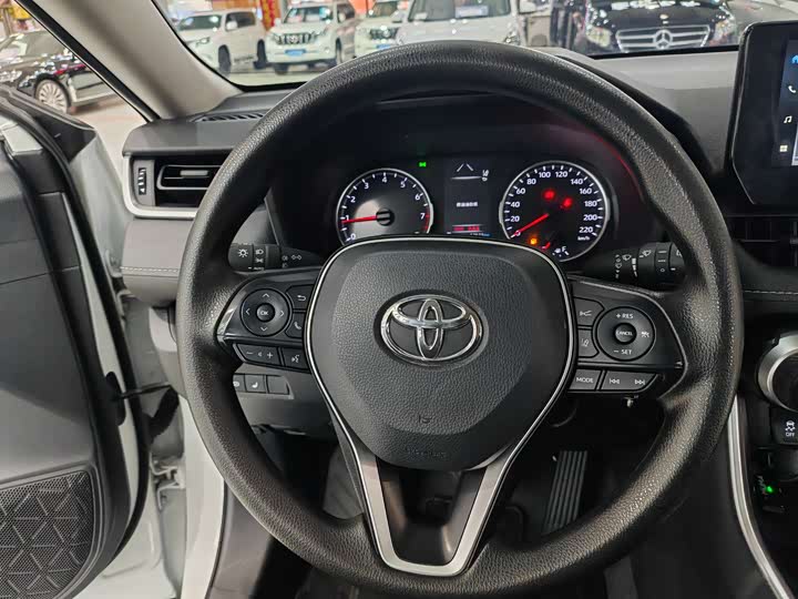 Toyota RAV4 2024 2024款 2.0L CVT两驱都市版
