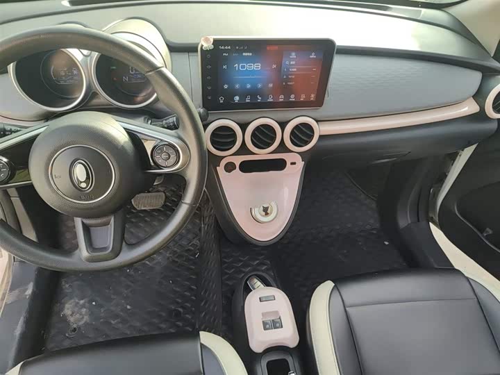 Ora Black Cat 2022 2022款 351km 标准型 三元锂