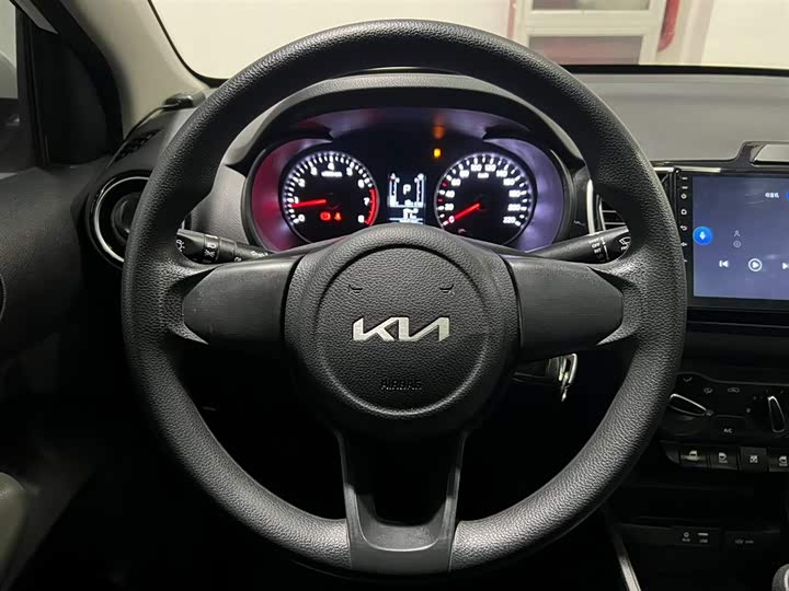 Kia Pegas 2020 2020款 改款 1.4L 自动舒适天窗版