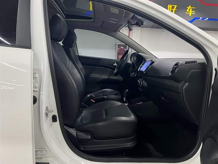 Kia Pegas 2020 2020款 改款 1.4L 自动舒适天窗版