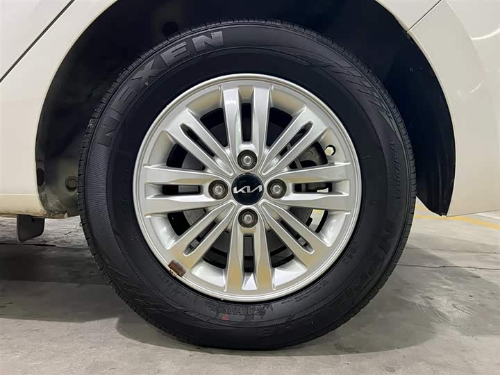 Kia Pegas 2020 2020款 改款 1.4L 自动舒适天窗版