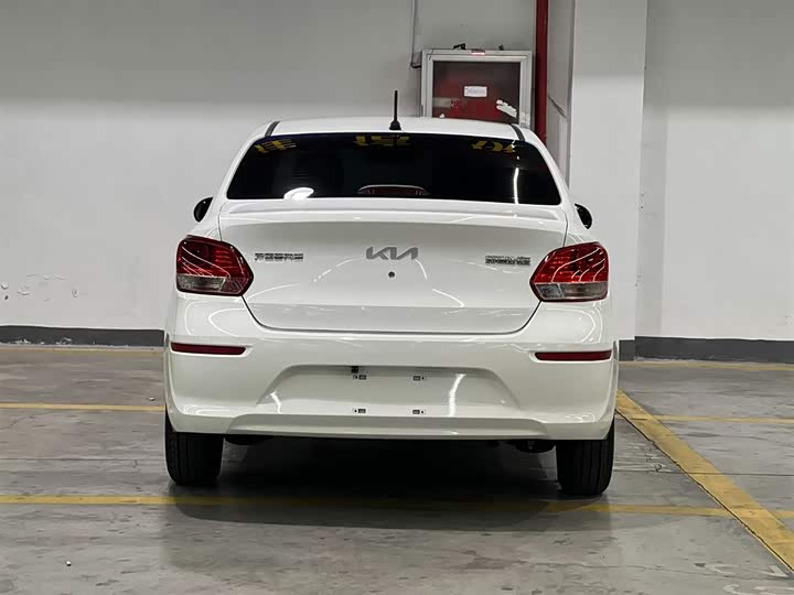 Kia Pegas 2020 2020款 改款 1.4L 自动舒适天窗版