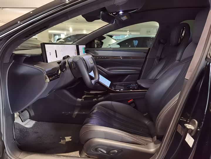 IM motors L7 2022 2022款 Pro