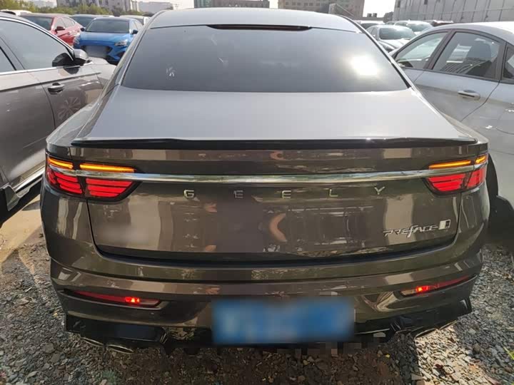 Geely Preface 2025 2025款 东方曜 2.0TD 望月版