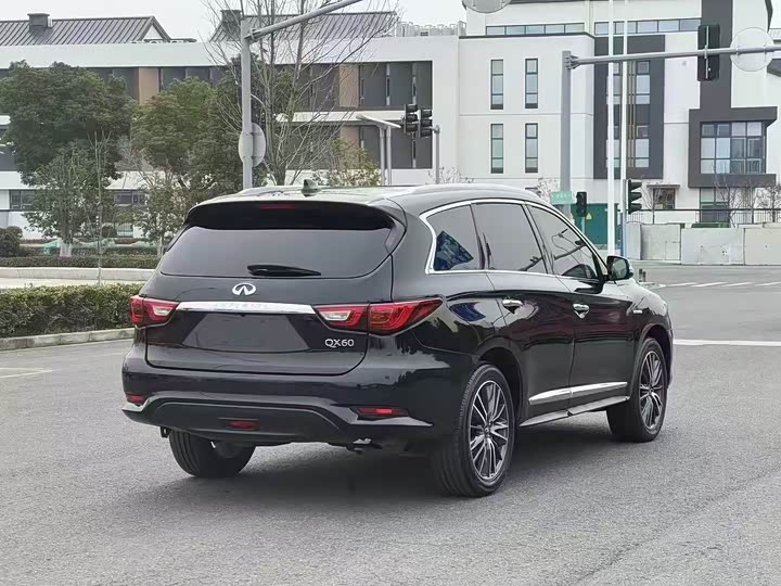 Infiniti QX60 2020 2020款 2.5 S/C Hybrid 两驱卓越版