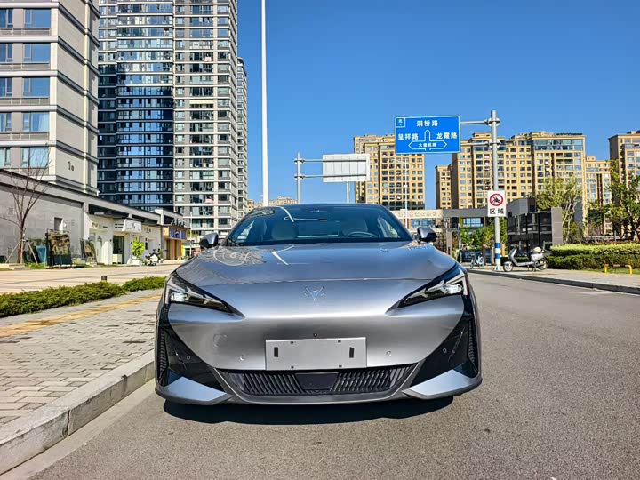 BAIC Arcfox Alpha S5 2025 2025款 560PRO 185kW