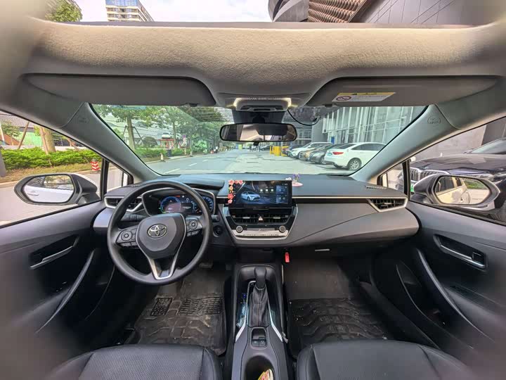 Toyota Levin 2024 2024款 智能电混双擎 1.8L 豪华版