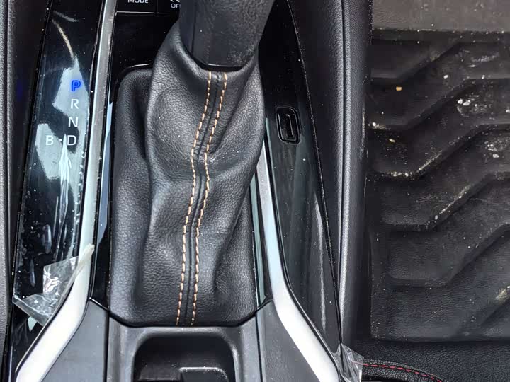 Toyota Levin 2024 2024款 智能电混双擎 1.8L 豪华版