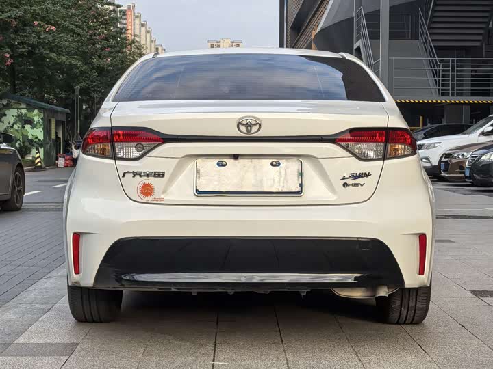 Toyota Levin 2024 2024款 智能电混双擎 1.8L 豪华版