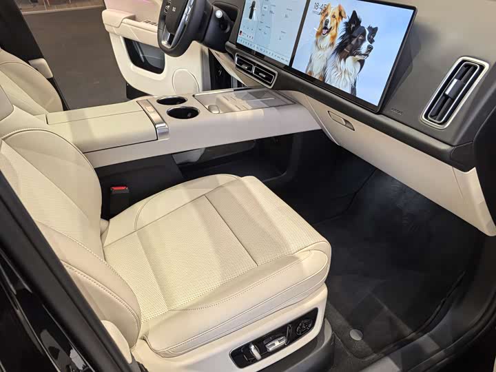 LiXiang L9 2025 2025款 Ultra 智能焕新版