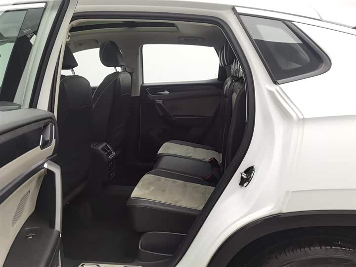 Volkswagen Tayron X 2023 2023款 330TSI 两驱尊贵高能版