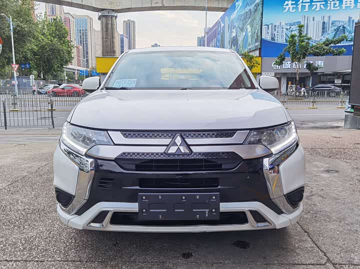 Mitsubishi Outlander 2021 2021款 2.0L 两驱畅行版 5座